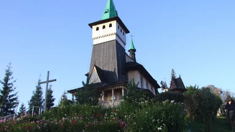 Matka boża szkaplerzna: Kościół w Witowie na Podhalu